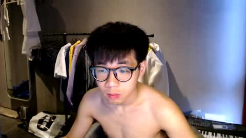 handsome_mannn online show from 07-21-26, 06:21