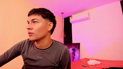 leonardfarrucknick and otis online show from 02-03-26, 06:40