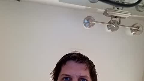 Handsomedaddy198923 online show from 01-07-26, 08:55