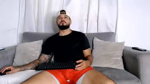 Handsomen online show from 07-10-26, 01:58