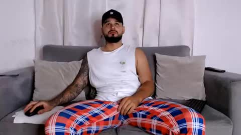 Handsomen online show from 07-16-26, 04:40