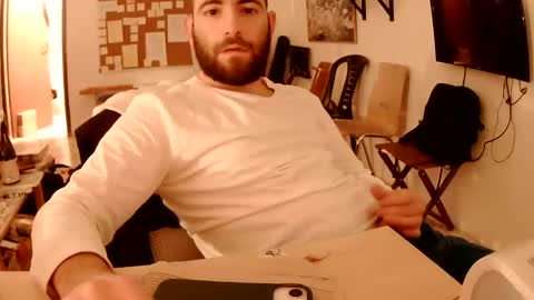 Snapshot of handyboy991 chatting on 10-12-25, 06:51 handyboy991 online show from 10-12-25, 06:51