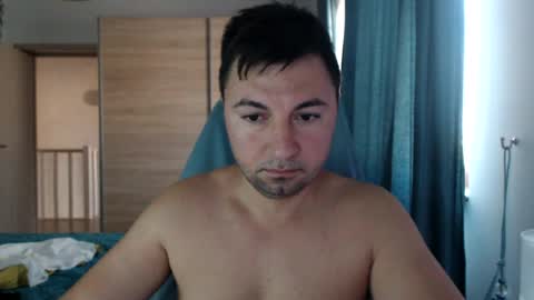 Snapshot of hankmalone chatting on 06-21-26, 04:15 HankMalone online show from 06-21-26, 04:15