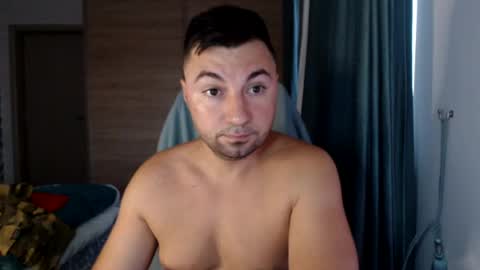 Snapshot of hankmalone chatting on 07-18-26, 02:49 HankMalone online show from 07-18-26, 02:49