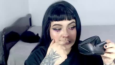 Snapshot of hanna99moon chatting on 10-08-25, 05:16 JUANA online show from 10-08-25, 05:16