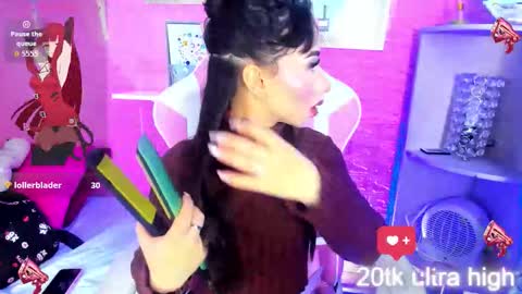  hanna  online show from 11-17-25, 01:22