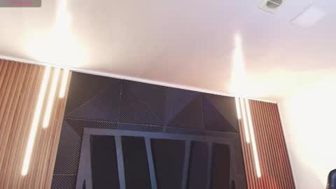 HANNA BECKER online show from 03-07-26, 11:07