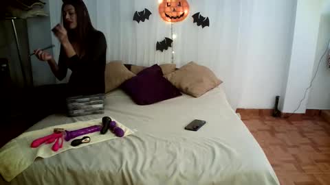 Hanna charming online show from 10-05-25, 05:00