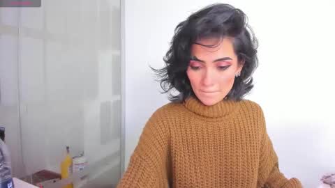 Sara online show from 01-06-26, 07:39