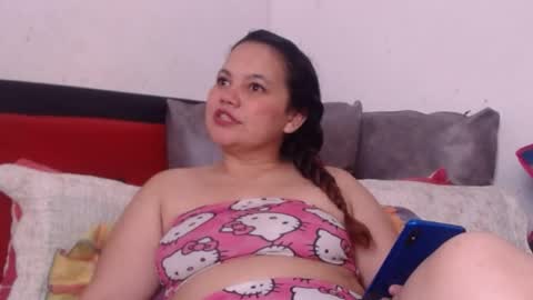  Hanna  online show from 05-12-26, 08:17