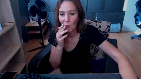 hanna_ha online show from 07-12-26, 04:20
