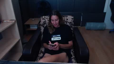 hanna_ha online show from 07-22-26, 05:49