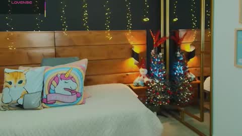 Hanna online show from 11-30-25, 07:18