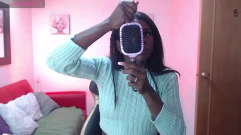 hanna_lamber online show from 04-24-26, 11:23