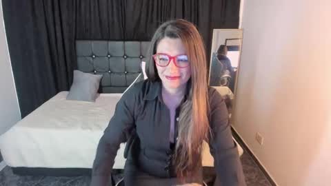 hanna_ma online show from 09-30-25, 02:44