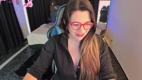 hanna_ma online show from 11-01-25, 01:02