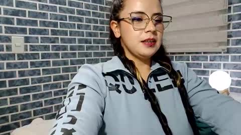 hanna_moons online show from 03-20-26, 04:39