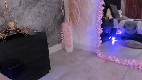 Hanna  online show from 05-15-26, 11:34
