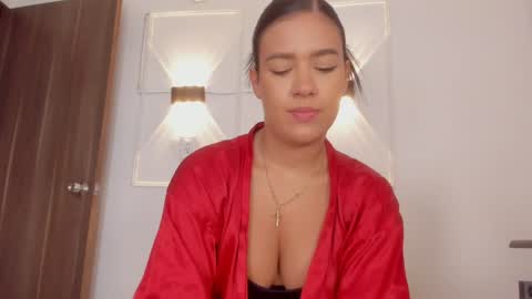 HANNA online show from 04-10-26, 06:01