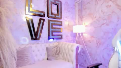 EVA online show from 03-25-26, 02:17