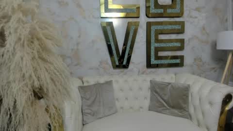 EVA online show from 04-24-26, 02:14