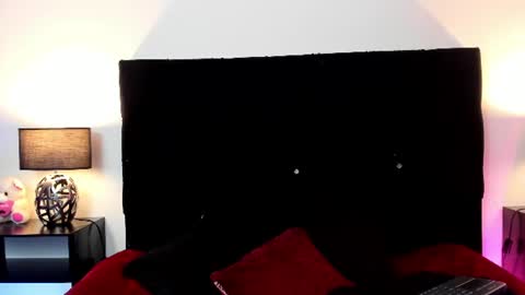 Snapshot of hanna_vell11 chatting on 07-28-26, 02:18 hanna_vell11 online show from 07-28-26, 02:18