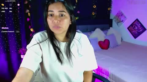 Snapshot of hannaagt chatting on 10-14-25, 12:22 hannaagt online show from 10-14-25, 12:22