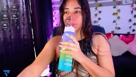 Snapshot of hannaagt chatting on 11-28-25, 03:36 hannaagt online show from 11-28-25, 03:36