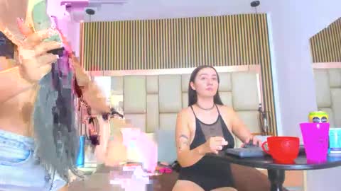 hannaANDcherri online show from 12-14-25, 08:35