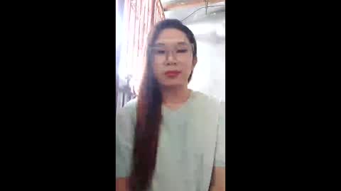 Hannah online show from 05-09-26, 05:12