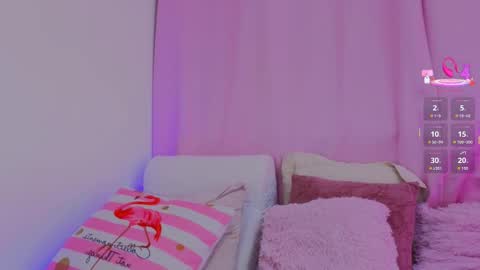 Snapshot of hannablaze_ chatting on 10-07-25, 05:15 HannaB  online show from 10-07-25, 05:15