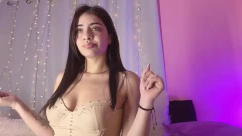 Snapshot of hannacruzsj chatting on 12-01-25, 07:19 hannacruzsj online show from 12-01-25, 07:19