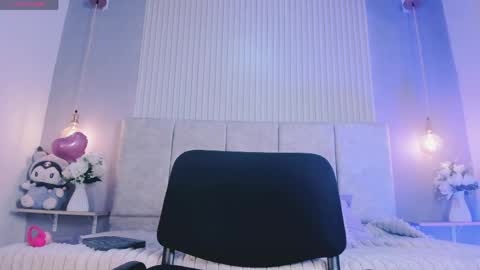 Snapshot of hannadanniels chatting on 05-30-26, 12:35 hannadanniels online show from 05-30-26, 12:35