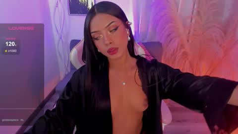 Snapshot of hannaferrati chatting on 03-10-26, 04:06 hanna online show from 03-10-26, 04:06