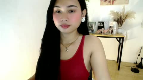 Snapshot of hannah_davis69 chatting on 07-02-26, 02:44 Alex online show from 07-02-26, 02:44