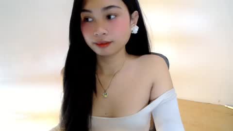 Snapshot of hannah_davis69 chatting on 08-01-26, 02:55 Alex online show from 08-01-26, 02:55