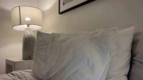 Im your naughty girl and porn star in bed Hannah online show from 10-27-25, 09:24