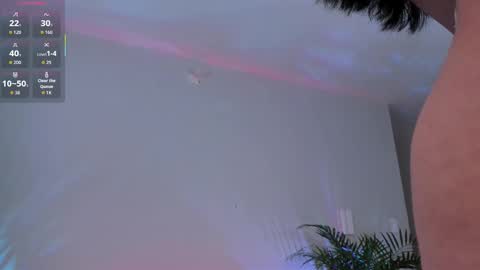 Hannah online show from 10-17-25, 07:44