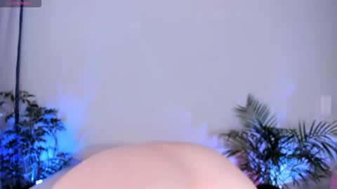 Hannah online show from 11-01-25, 06:04