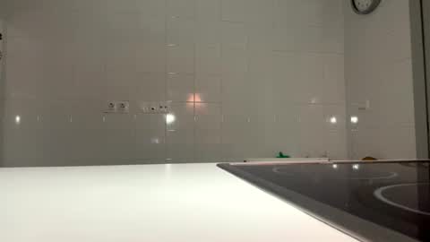 hannah kiim online show from 04-04-26, 05:43