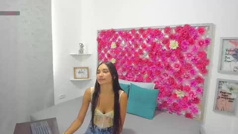 Hannah Miller online show from 09-27-25, 07:19