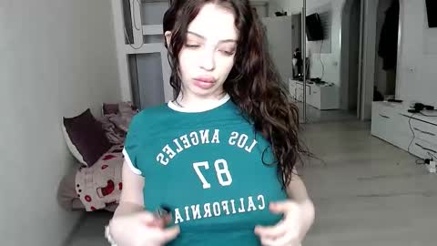 Hannah online show from 02-13-26, 12:23