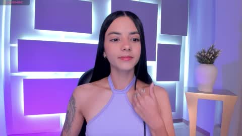 Snapshot of hannahjamesx chatting on 09-26-25, 06:23 HANNAH J online show from 09-26-25, 06:23