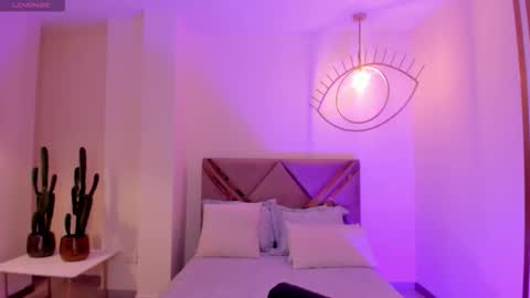 Snapshot of hannahjamesx chatting on 10-03-25, 06:49 HANNAH J online show from 10-03-25, 06:49