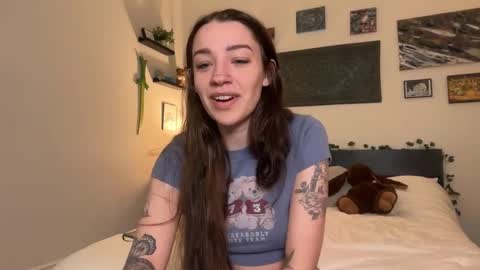 Snapshot of hannahtaylorr chatting on 03-04-26, 08:37 Hannah Taylor online show from 03-04-26, 08:37