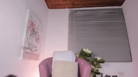 hannamin online show from 03-08-26, 01:04