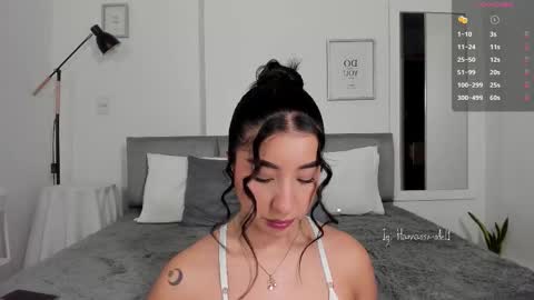 Hanna Os online show from 11-24-25, 10:59