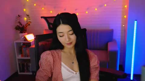 hannarosie online show from 11-15-25, 07:10