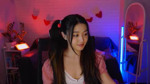 Snapshot of hannarosie chatting on 02-28-26, 08:21 hannarosie online show from 02-28-26, 08:21