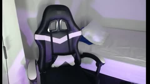 hanna online show from 02-05-26, 01:43